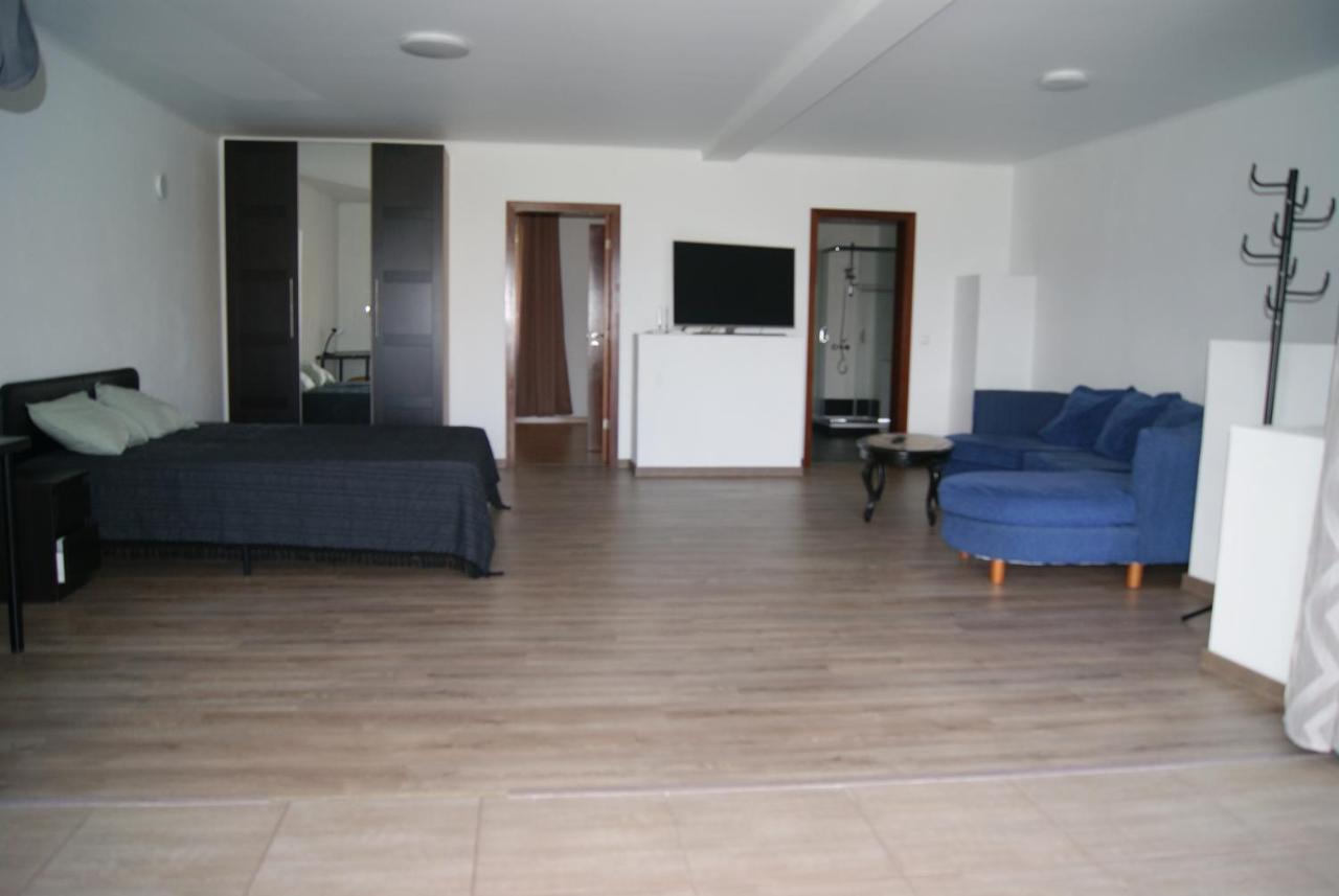 Apartamentos Praia Do Almoxarife Орта Екстер'єр фото
