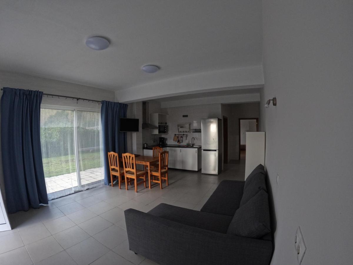 Apartamentos Praia Do Almoxarife Орта Екстер'єр фото