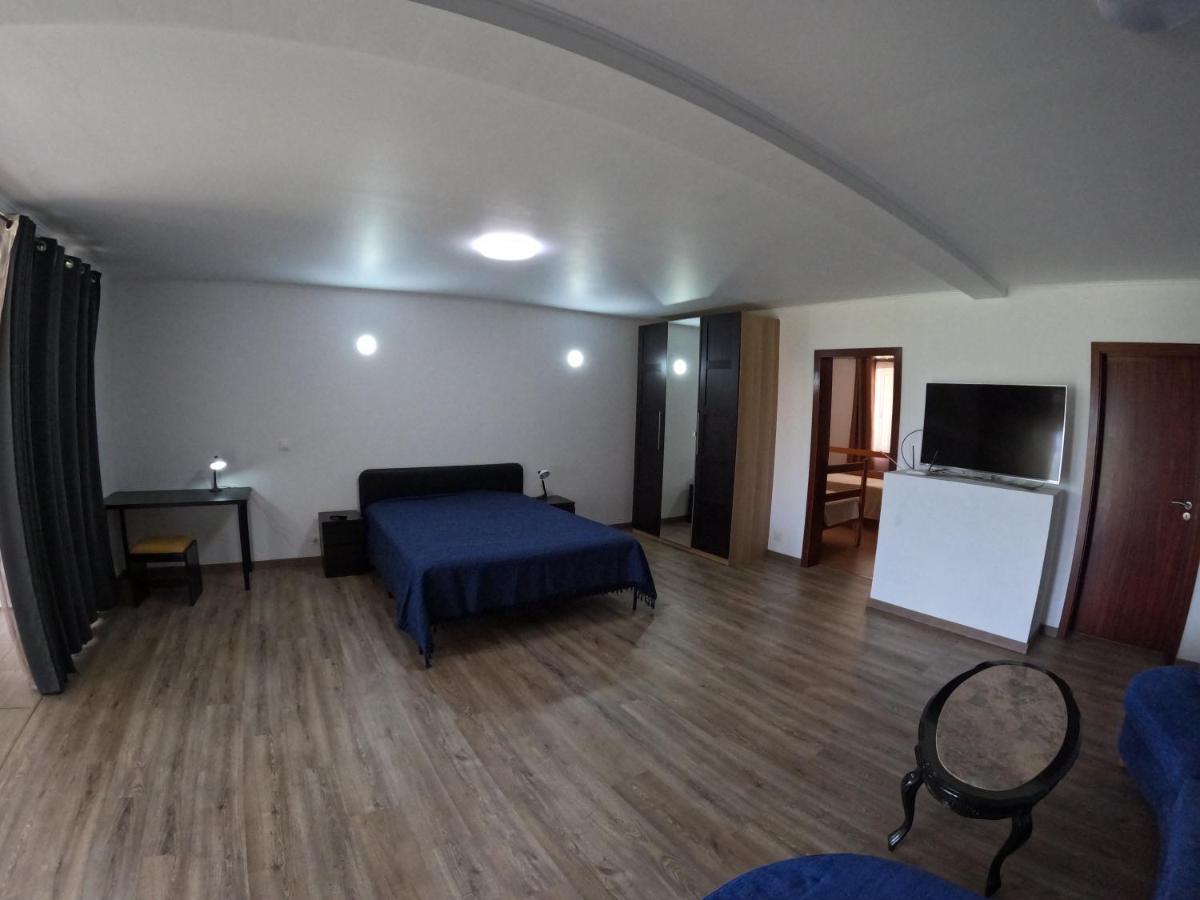 Apartamentos Praia Do Almoxarife Орта Екстер'єр фото
